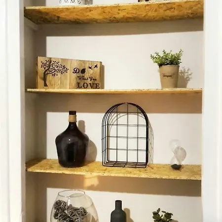As Acropolis Apartment *